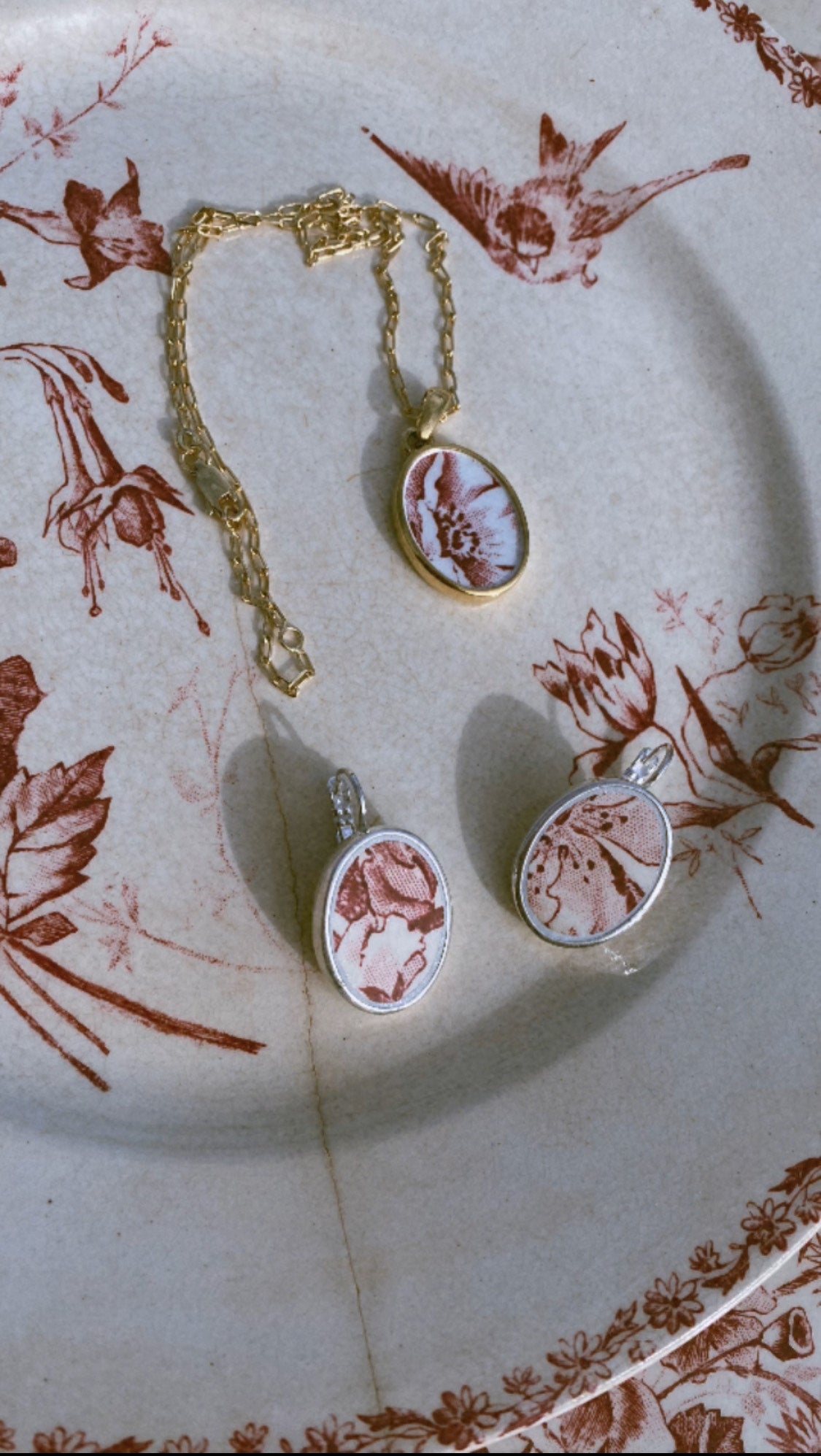 Collier "Rouge de Fer"
