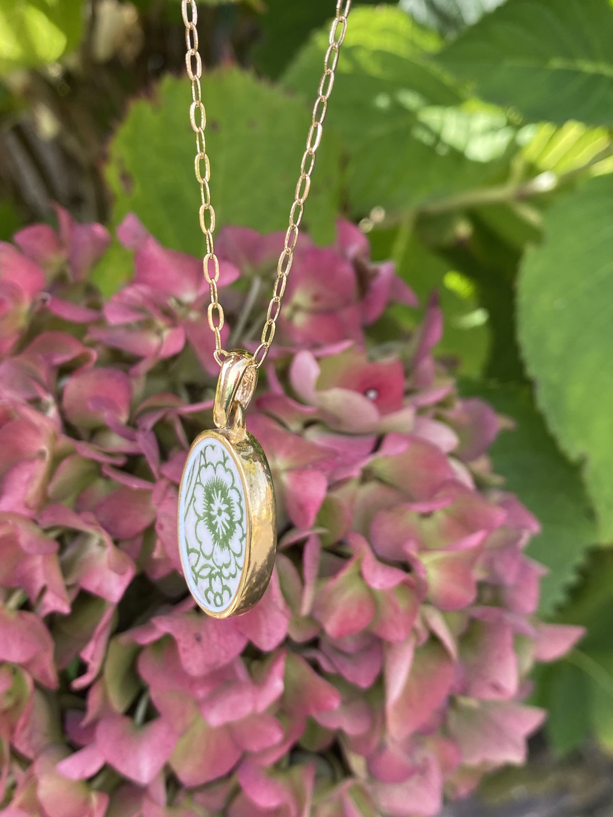 Collier vaisselle ancienne "Eliette"