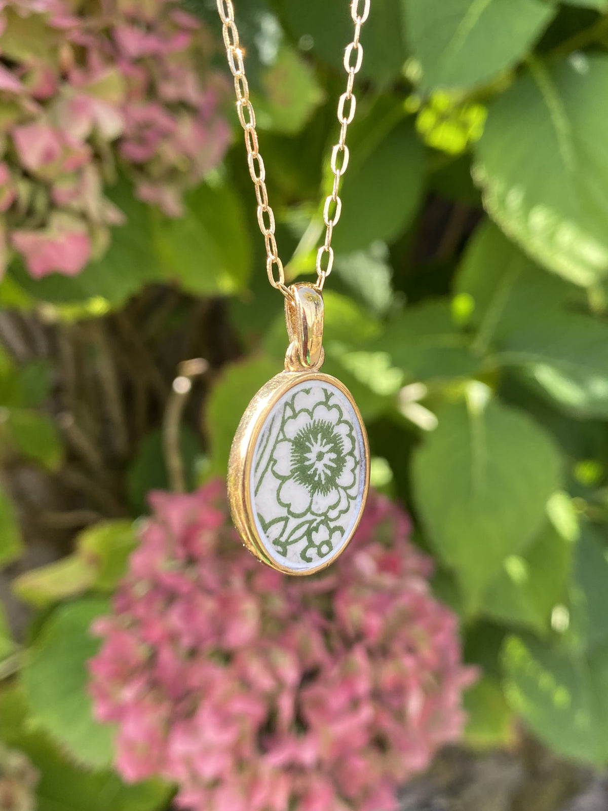 Collier vaisselle ancienne "Eliette"