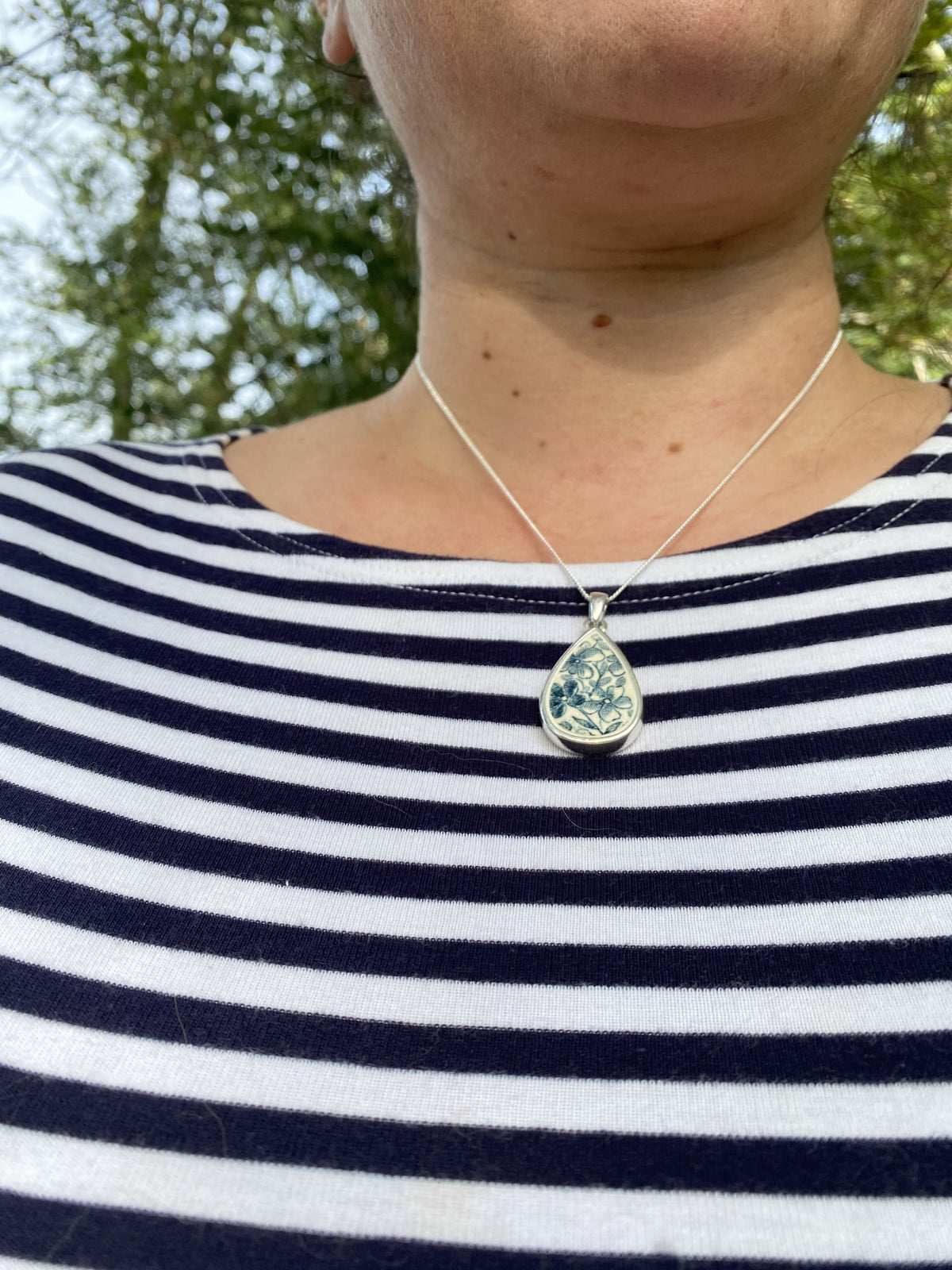 Collier goutte "Mirca"