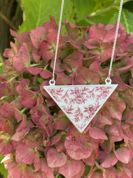 Collier triangle "Rose"