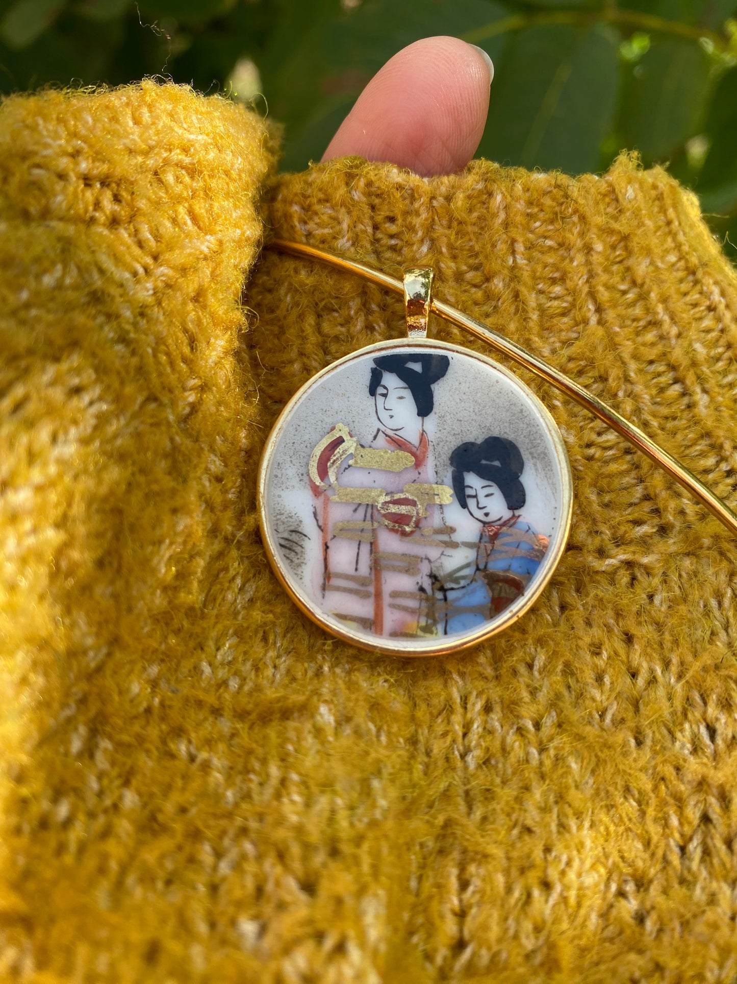 Collier tour de cou "Japonnais" en porcelaine