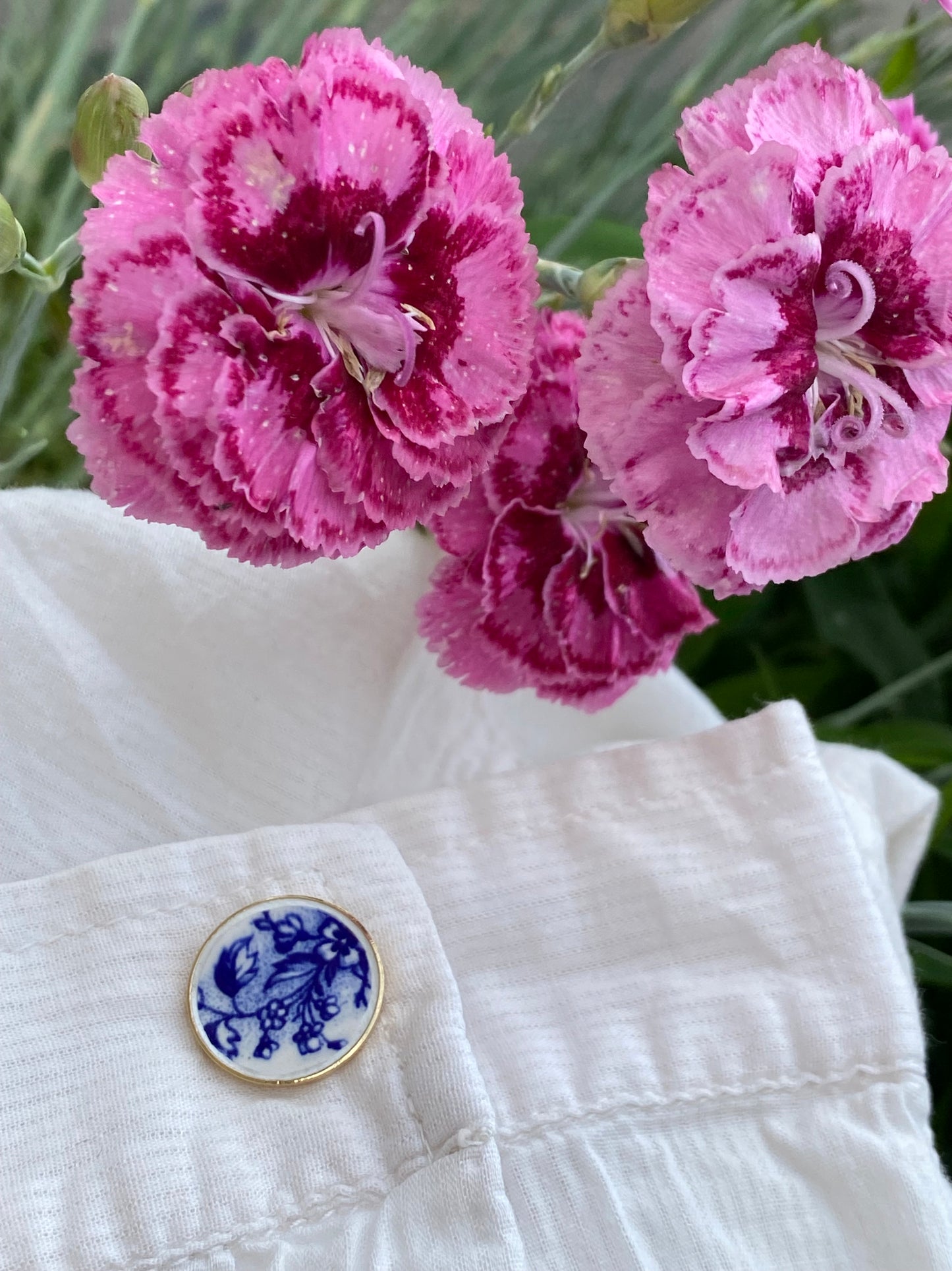 Boutons de manchettes "bleu roi" dorés