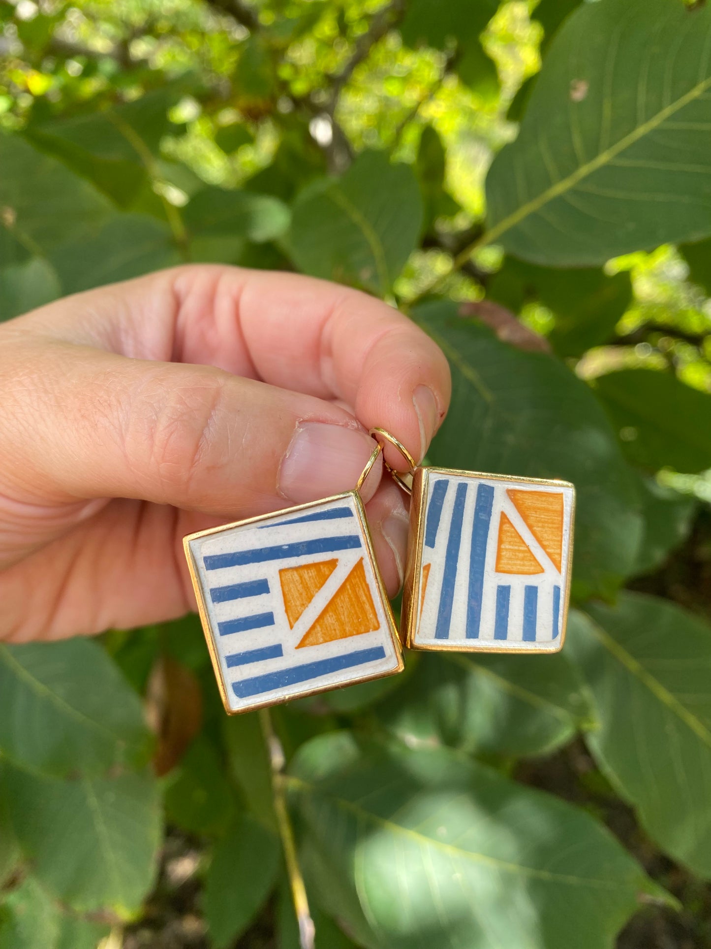 Boucles d'oreilles carrées "Dolly" en vaiselle vintage