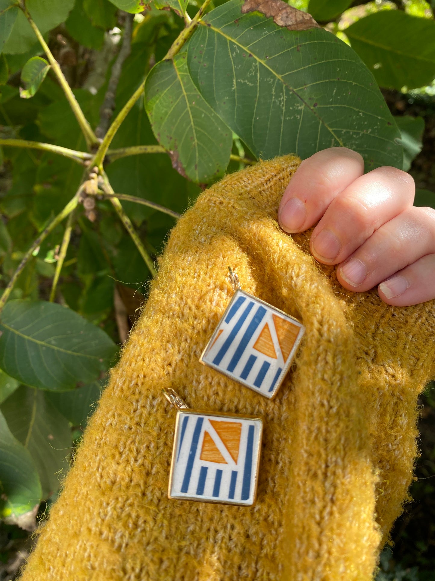 Boucles d'oreilles carrées "Dolly" en vaiselle vintage