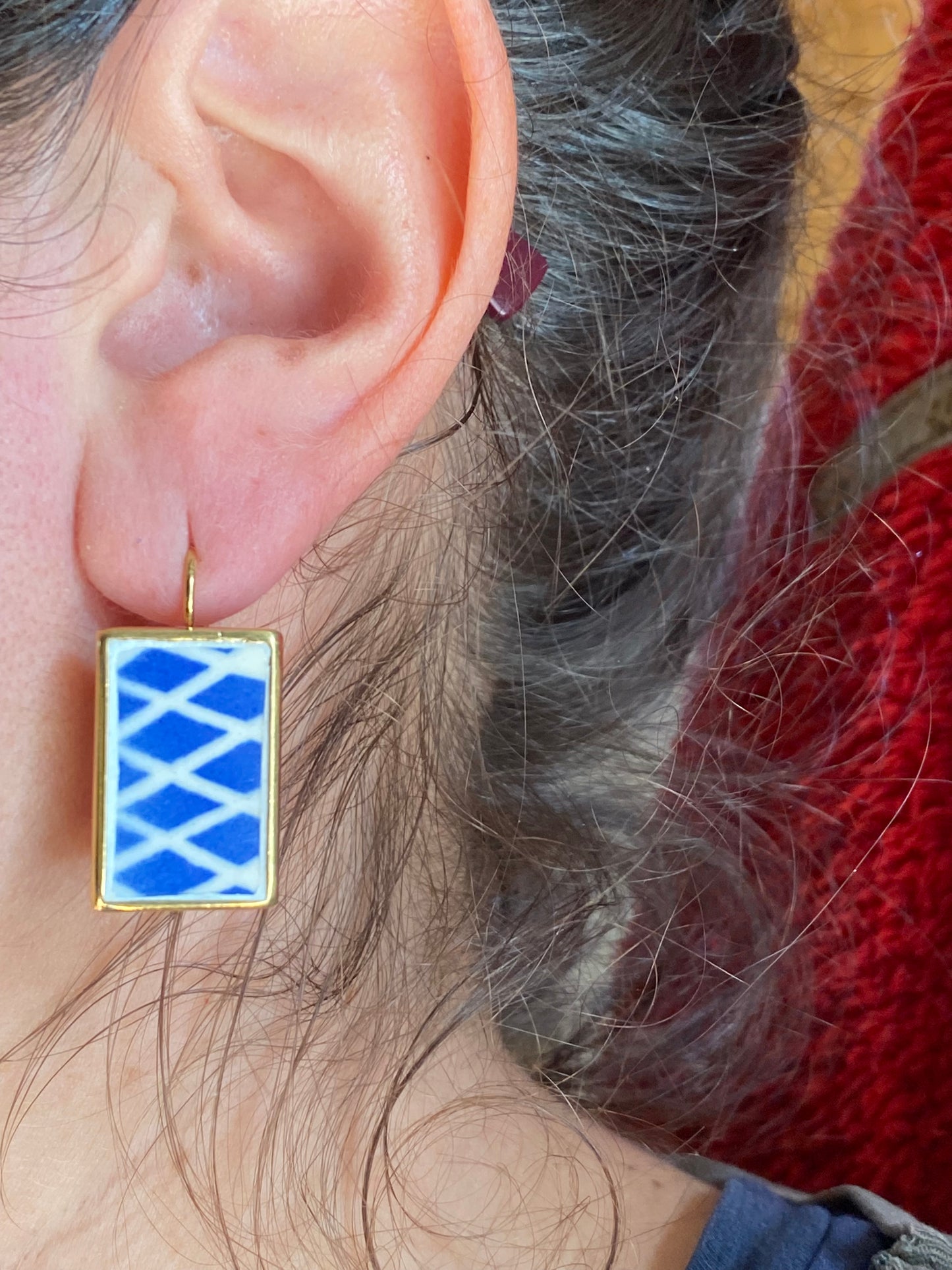 Boucles d'oreilles motifs géométriques bleu