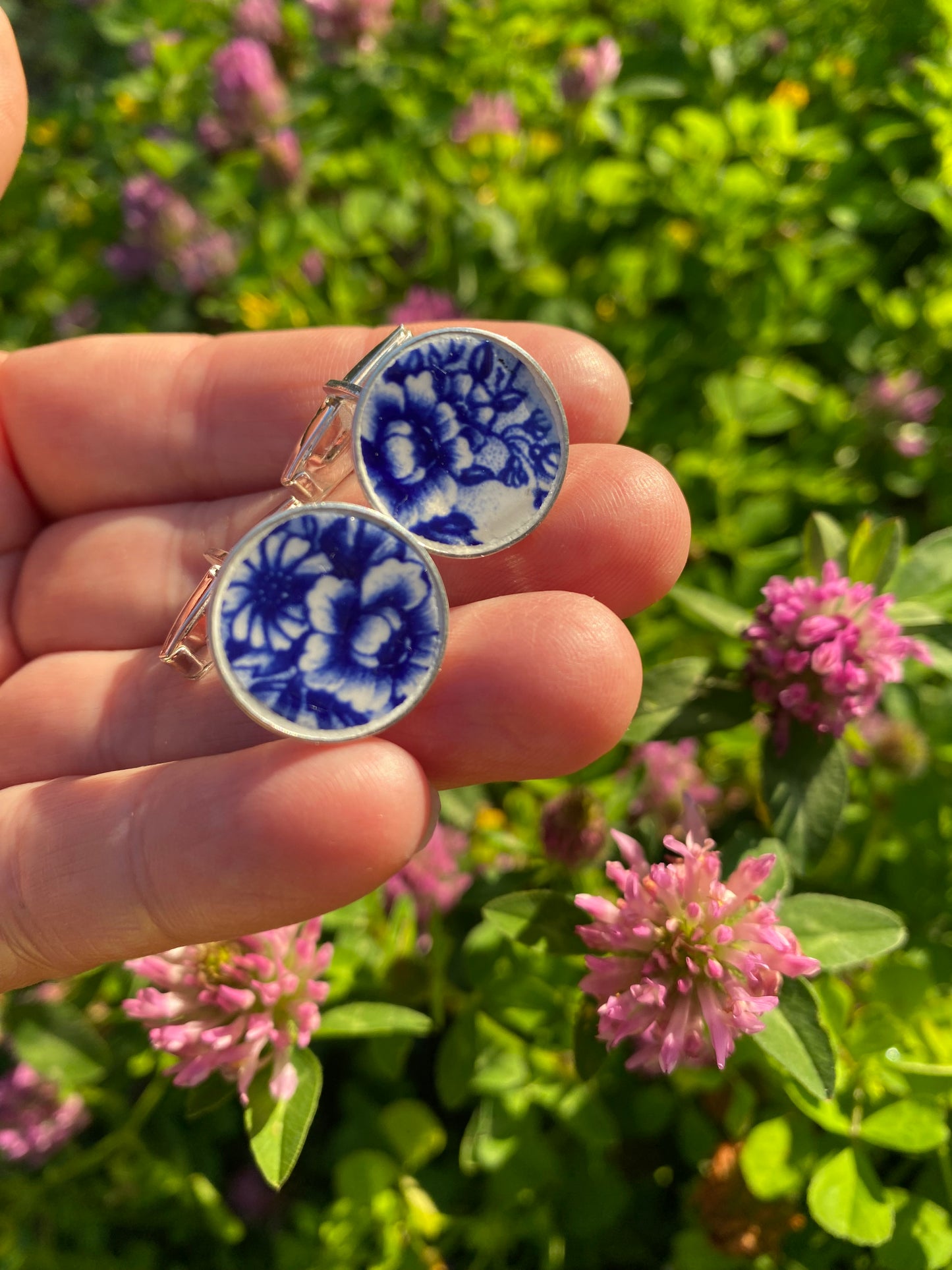 Boutons de manchettes "bleu roi" argenté